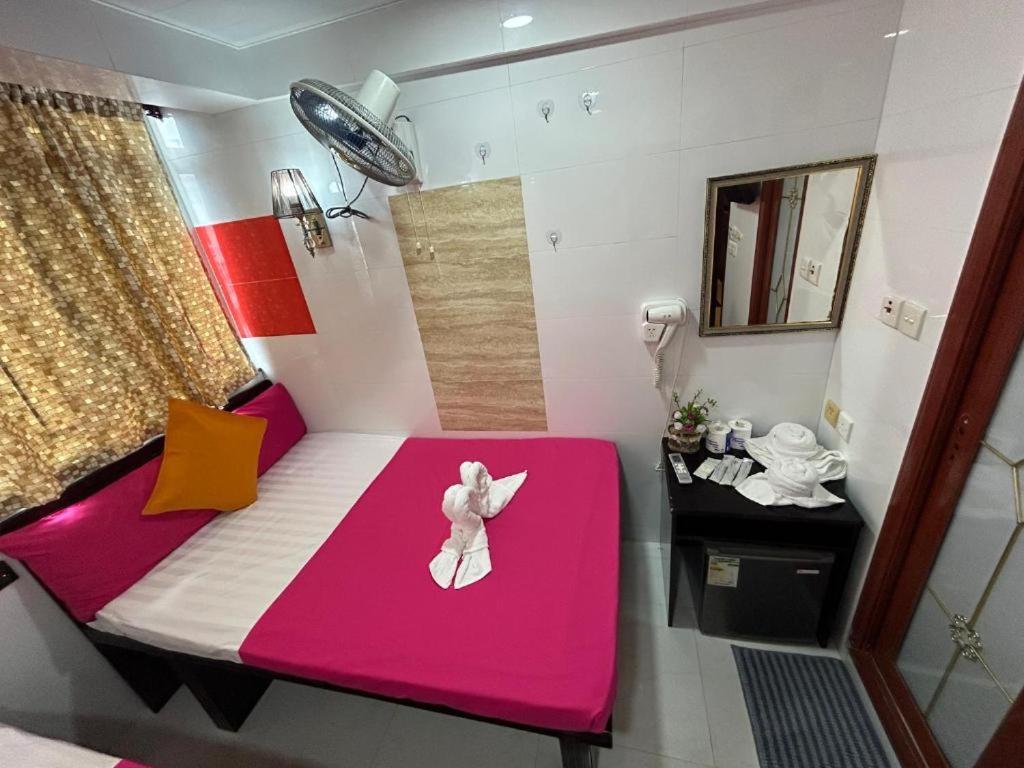 Rhine Guest House Hong Kong Exterior photo